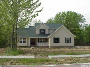 5 Jordan Dr, Mentor, OH 44060
