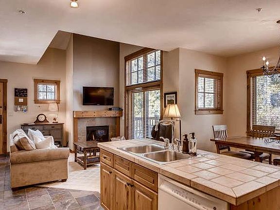 Main Floor Living Area