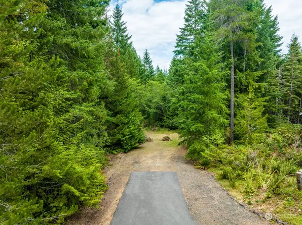 100 E Glenwood Drive, Union, WA 98592