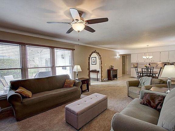 2nd image of 5274 Woodbridge Ln S #5274