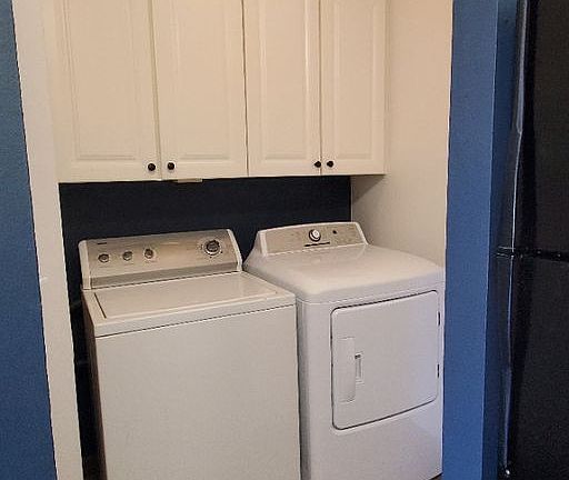 5th image of 947 20th St NW