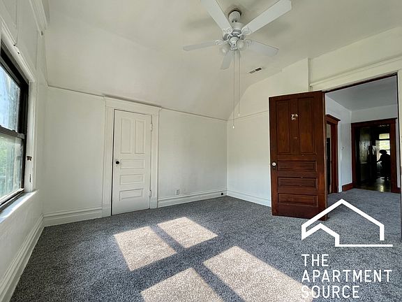 4th image of 2329 N Kimball Ave #3