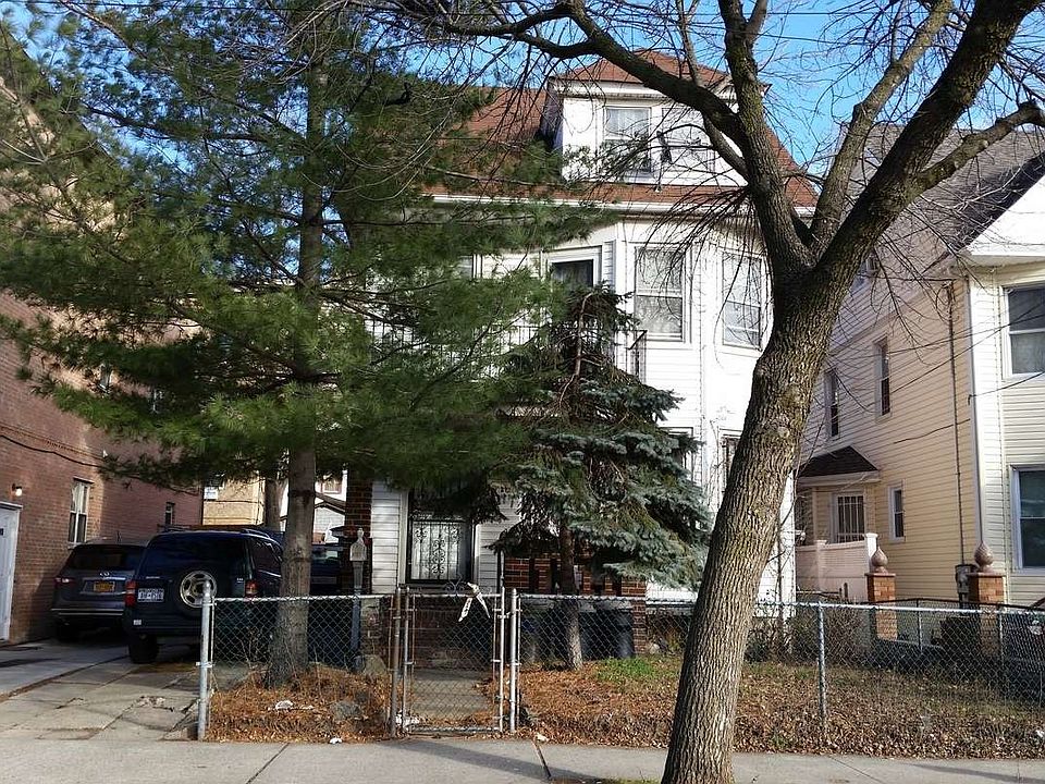 2nd image of 9223 173rd St