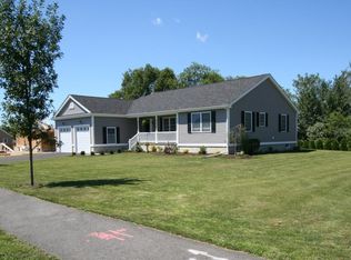 209 Bushee Rd, Swansea, MA 02777