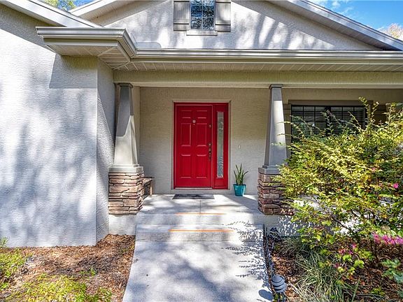 3rd image of 25 Hill Prince Dr