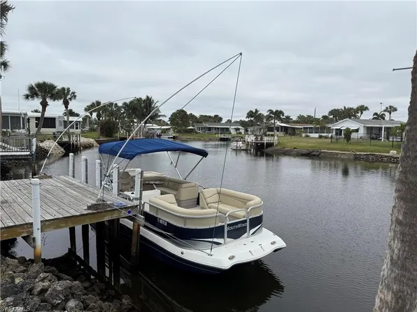 19 Aquamarine AVE #19Q, NAPLES, FL 34114
