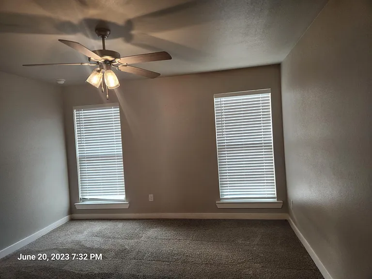 1121 Big Easy St — Photo 6