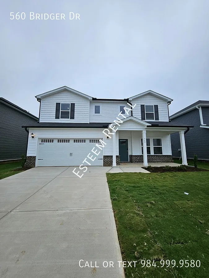 5 bed, 2937 sqft, $2,595 — Photo 1