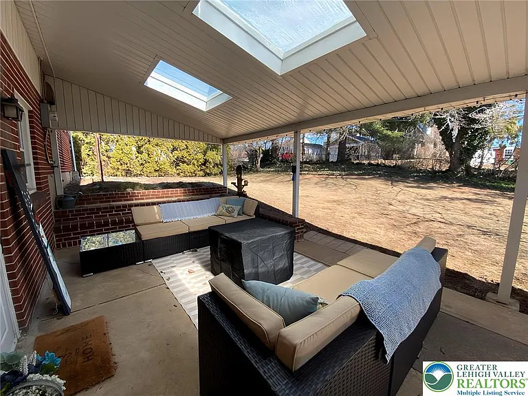 725 N Berks St — Photo 13