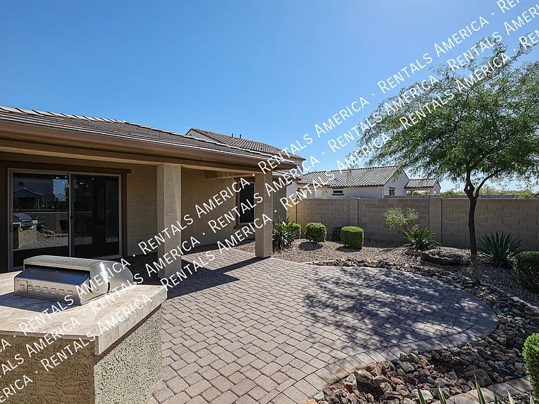 8817 W Luke Ave — Photo 45