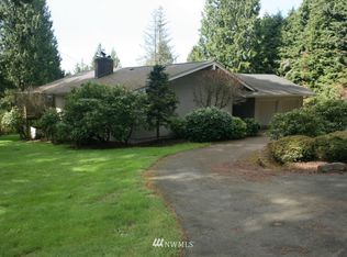 5 Crestmont Dr, Longview, WA 98632
