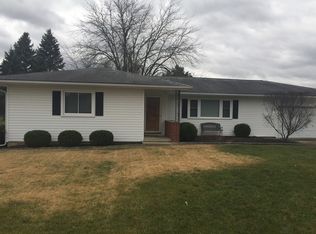 145 Hillcrest Dr, Circleville, OH 43113