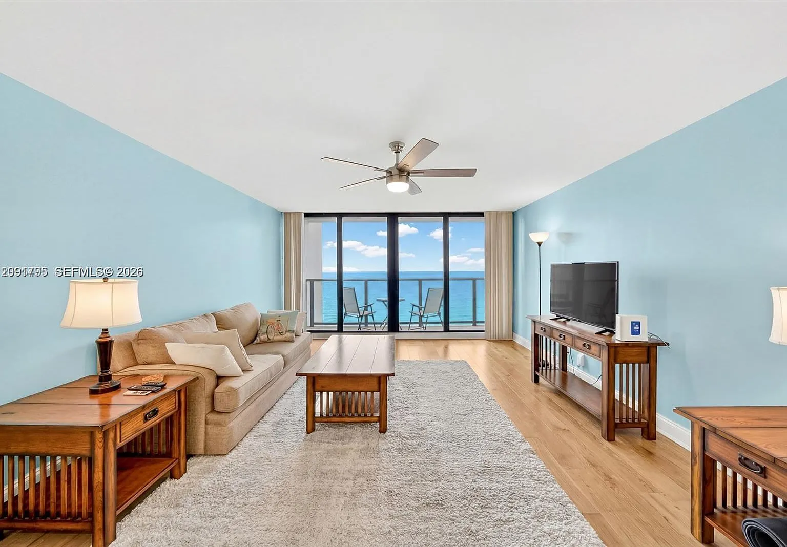 Catania Condo — Photo 4