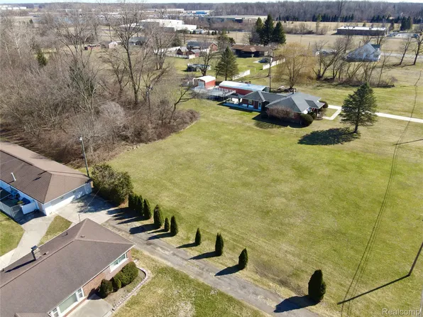 16801 S Huron River Dr, Romulus, MI 48174