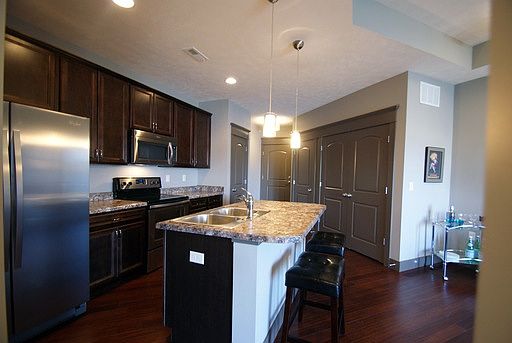 3rd image of 1004 N 192nd Ct APT 308