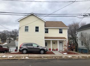 18 Greenwood St, New Britain, CT 06051