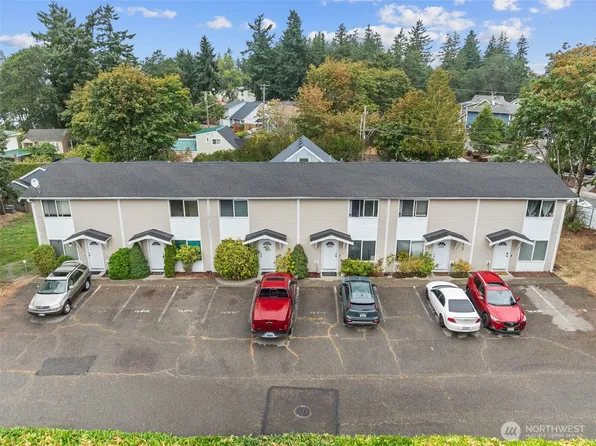 14510 W Thorne Lane SW, Lakewood, WA 98498