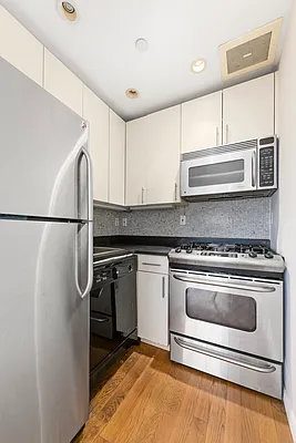 Rented by Kin | media 2