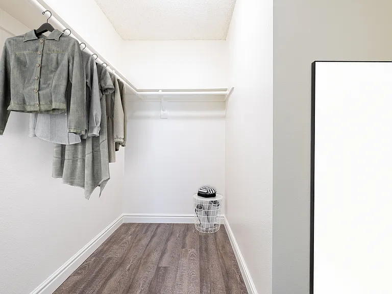 1245 Palomar Pl #94 — Photo 6