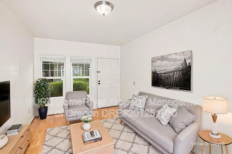 705 NE 20th Ave #6