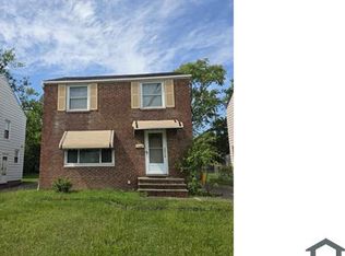 20713 Hillgrove Ave, Maple Heights, OH 44137