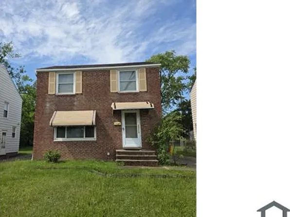 20713 Hillgrove Ave, Maple Heights, OH 44137