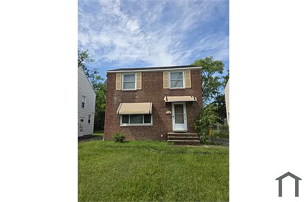 20713 Hillgrove Ave photo 1