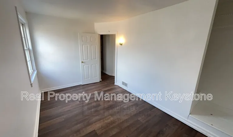 138 Delaware Dr — Photo 10