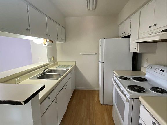 4th image of 9000 Bissonnet St APT 706
