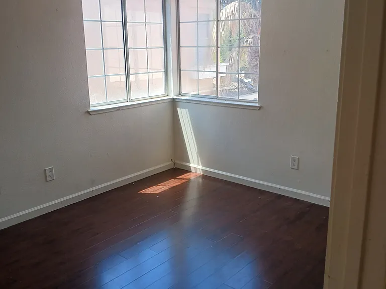 4505 Pampas Cir — Photo 33
