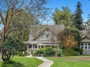 2444 Ashcroft Ave, Clovis, CA 93611