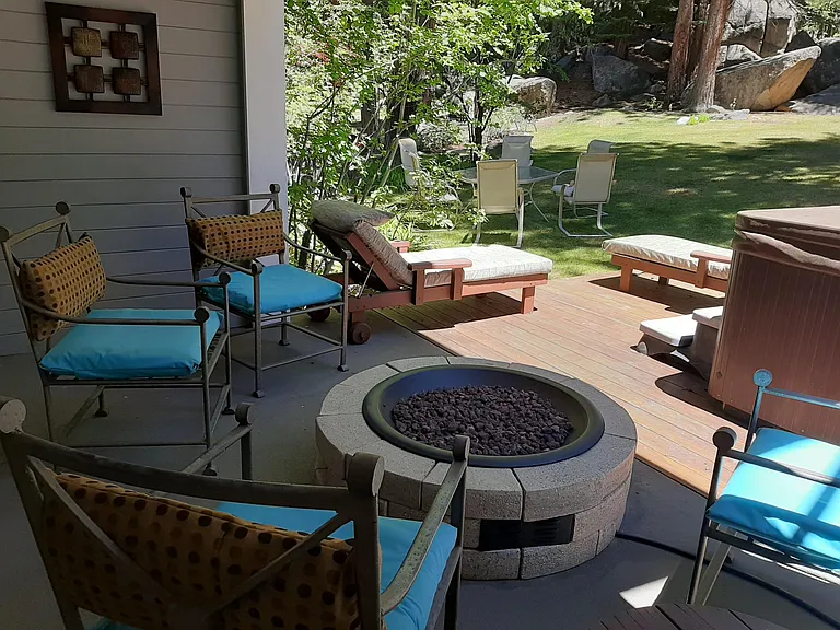 1055 Skyland Dr — Photo 20