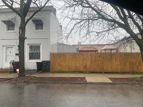 2nd image of 301 6th Ave