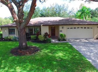 8119 Timber Lake Ln, Sarasota, FL 34243