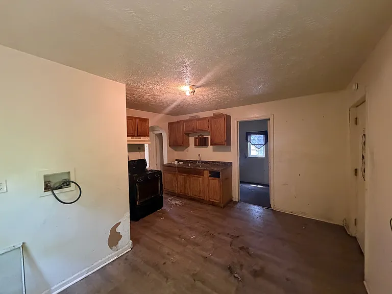 605 S Ligonier St — Photo 10