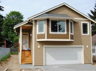 7 SW 102nd St, Seattle, WA 98146