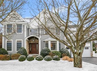 8 Dexter Rd, Westport, CT 06880