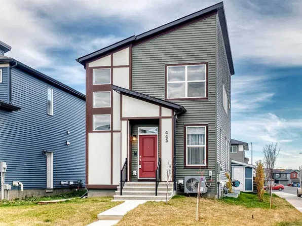 445 W Belmont Park SW, Calgary, AB T2X 5A1