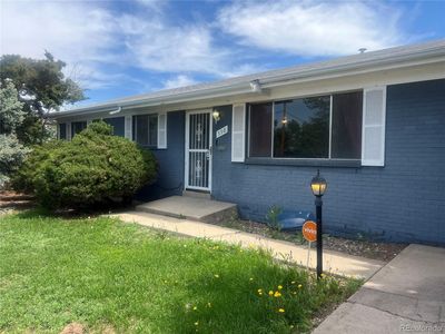 598 Toledo Street, Aurora, CO, 80011