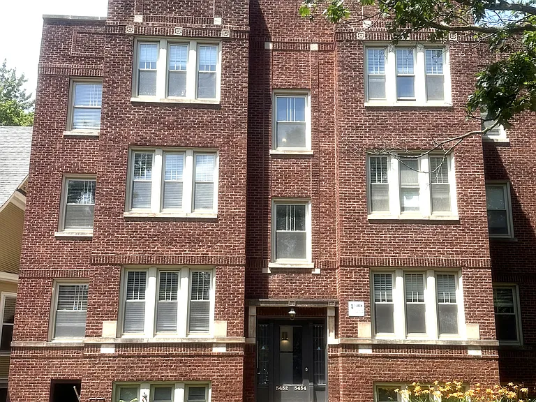 5452 N Paulina St #1 — Photo 14