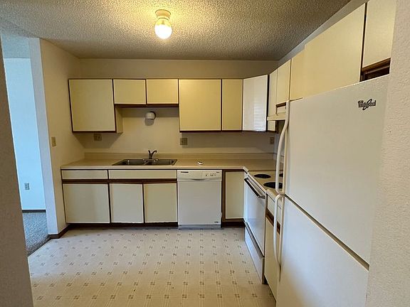 4th image of 3605 2nd St NE APT 103