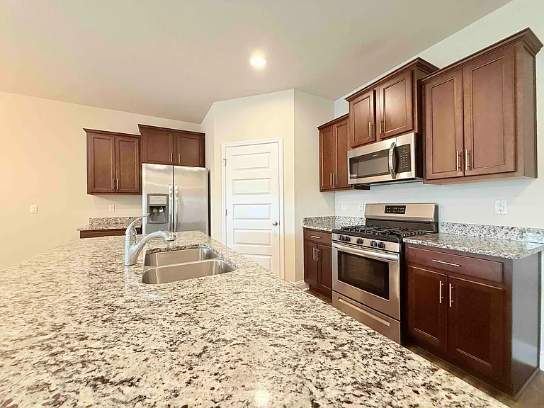 31573 Shearwater Dr — Photo 12