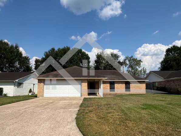 5740 Clint Ln