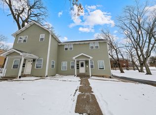 357 Greenwich St APT 6, Valparaiso, IN 46383