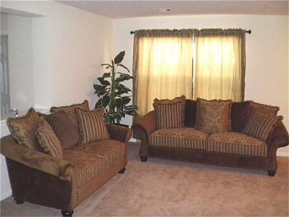 3rd image of 16319 Cole Bridge Ln