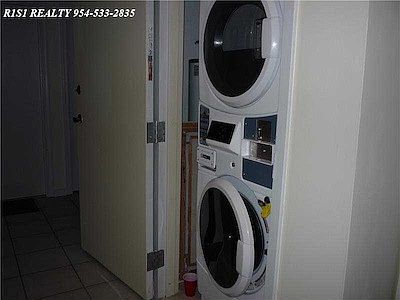 1st image of 3313 NE 33rd St