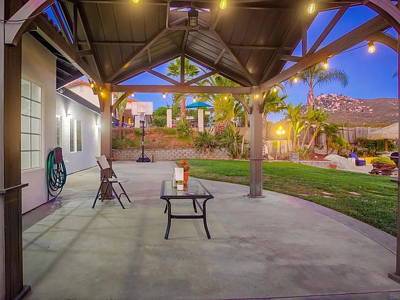 4th image of 15005 Moonglow Dr