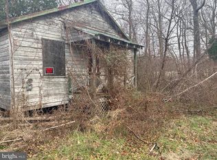 1174 Wrighton Rd, Lothian, MD 20711