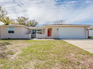 9811 Rainbow Ln, Port Richey, FL 34668