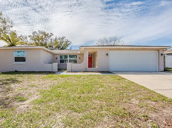 9811 Rainbow Ln, Port Richey, FL 34668